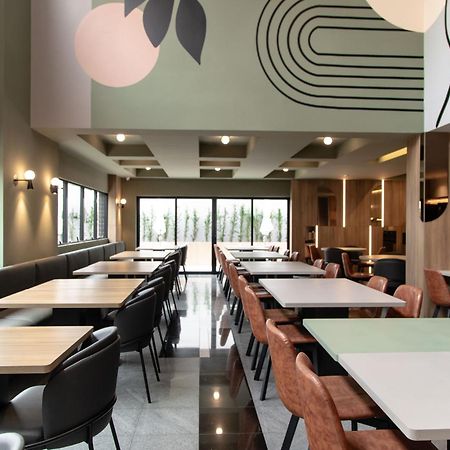 Slim Curitiba Alto Da XV Hotel Екстериор снимка