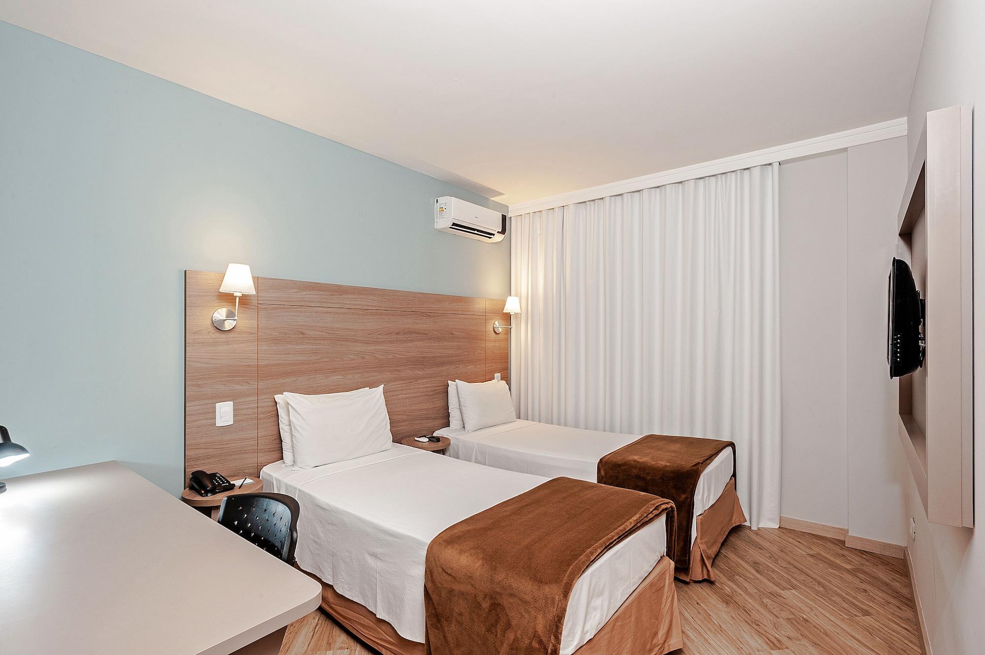 Slim Curitiba Alto Da XV Hotel Екстериор снимка