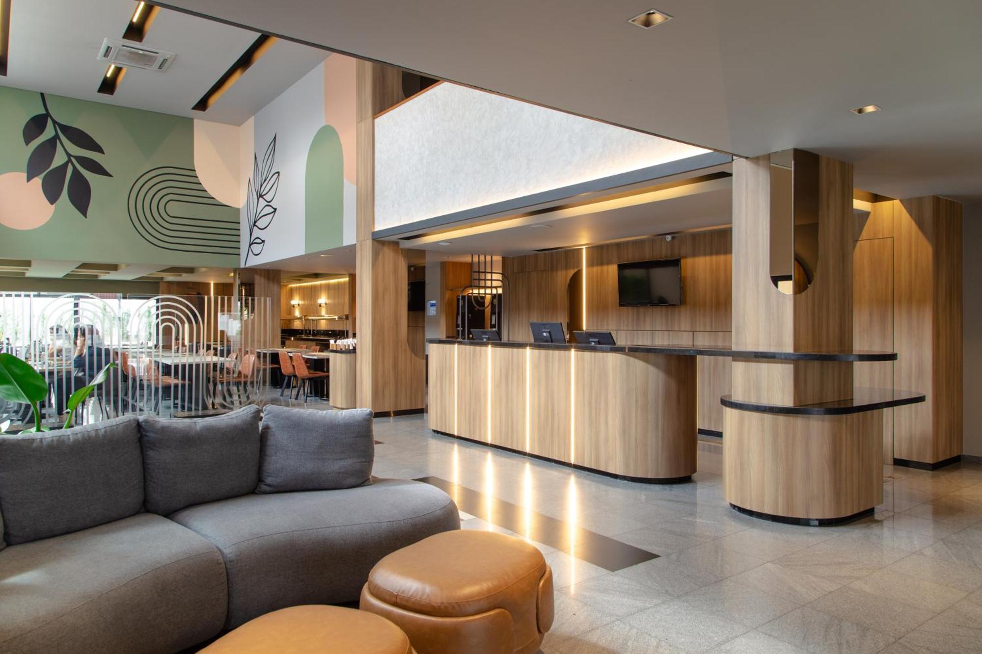 Slim Curitiba Alto Da XV Hotel Екстериор снимка