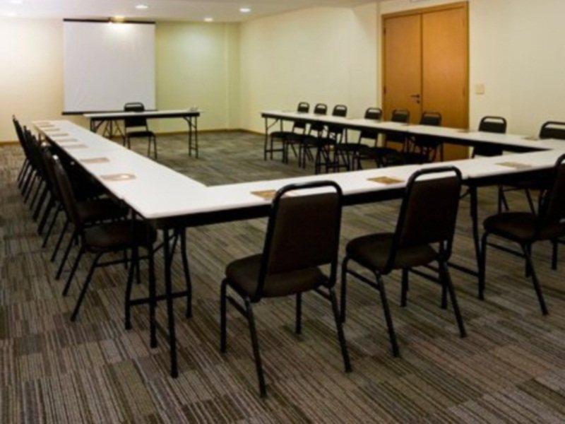Slim Curitiba Alto Da XV Hotel Екстериор снимка