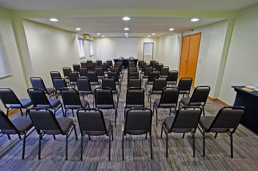 Slim Curitiba Alto Da XV Hotel Екстериор снимка