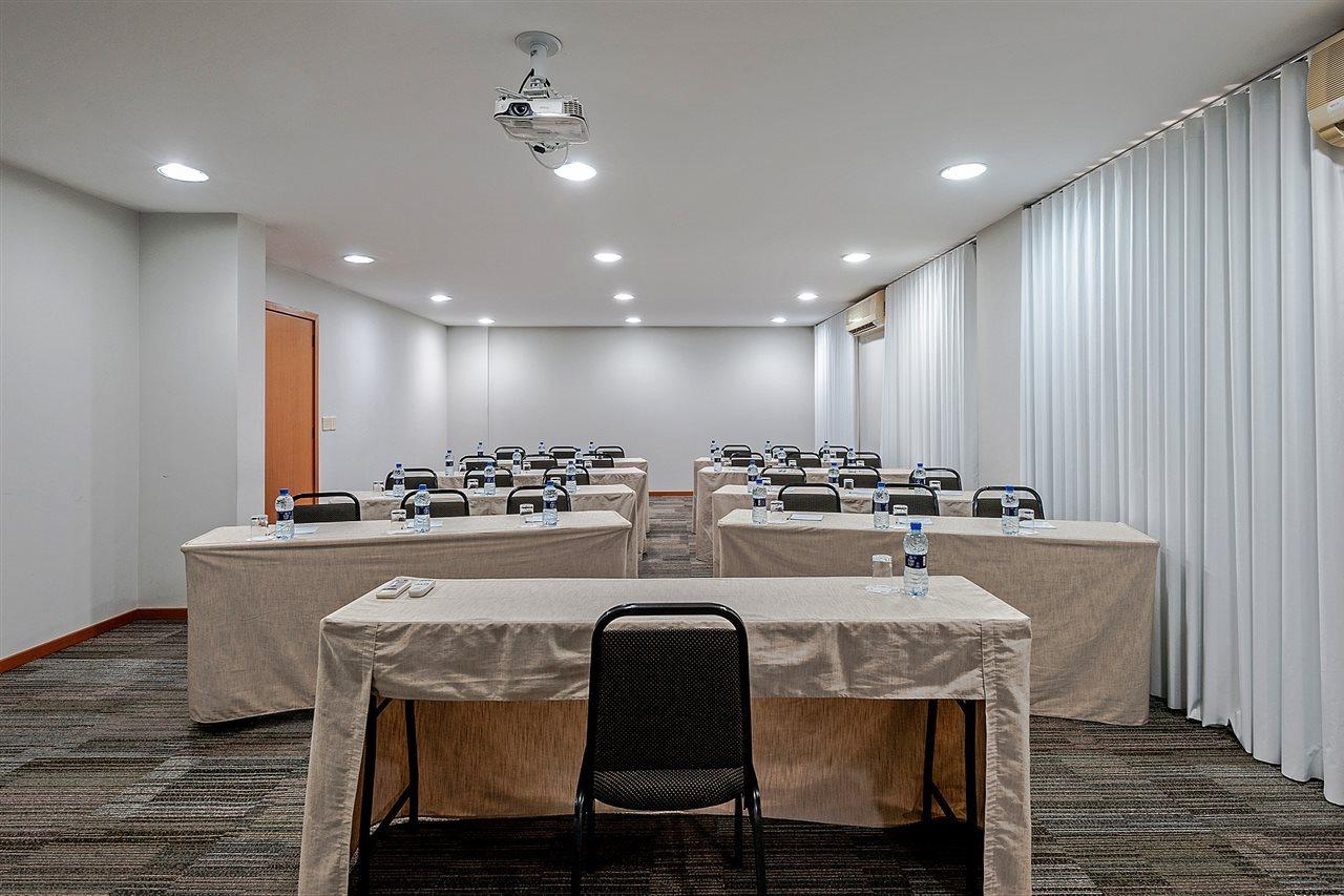 Slim Curitiba Alto Da XV Hotel Екстериор снимка